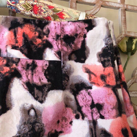 J Crew white & Pink watercolor potpourri Miniskirt - Picture 4 of 5